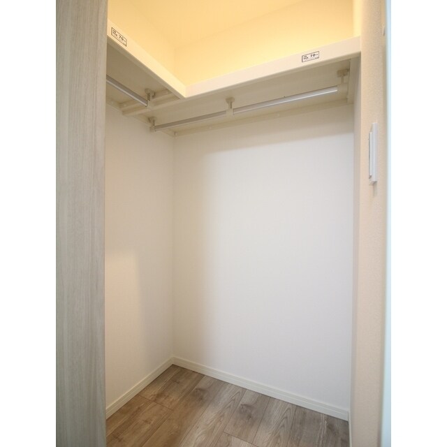 エクセラン旭町の物件内観写真