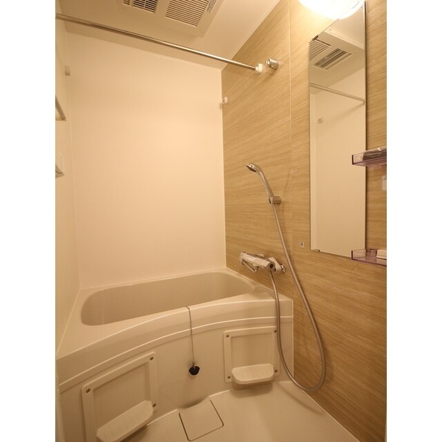 エクセラン旭町の物件内観写真