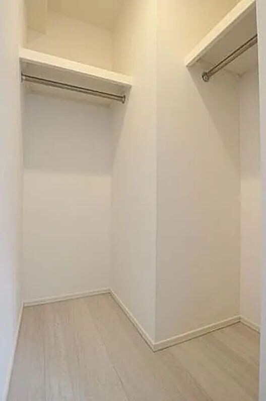 ダン・ラベニール北新宿の物件内観写真