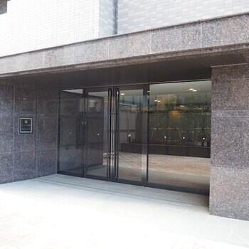 ルーブル蓮根の物件外観写真