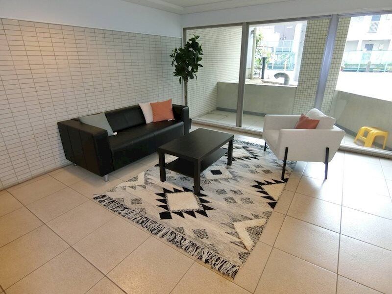 レジディア中落合B棟の物件外観写真