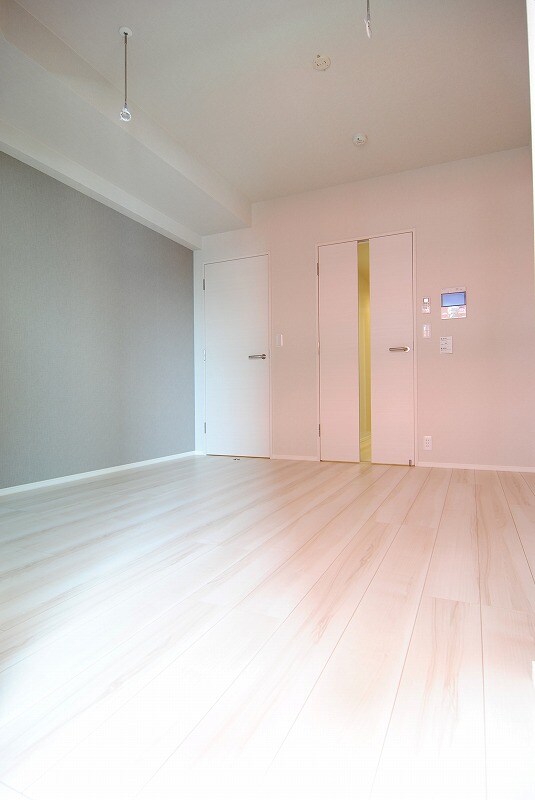 ロイジェント大山西町の物件内観写真