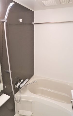 ロイジェント大山西町の物件内観写真