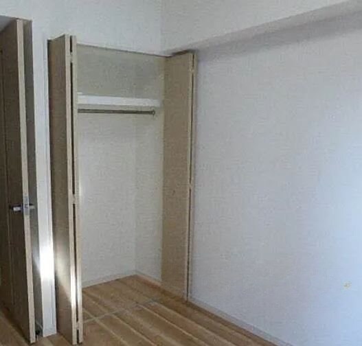 ヴァレッシア武蔵関駅前シティの物件内観写真