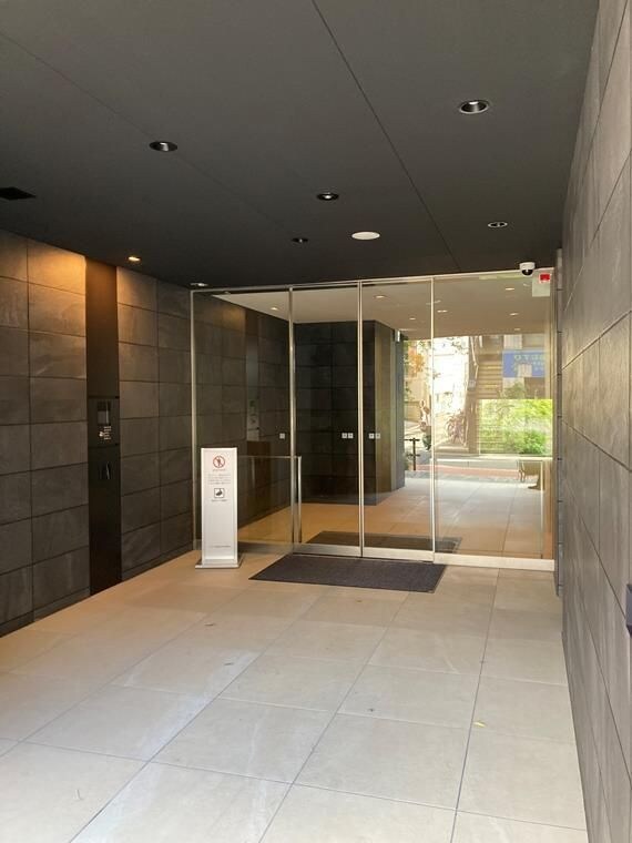 プラウド板橋区役所前の物件外観写真