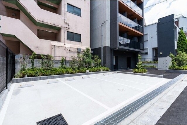 コンフォリア・リヴ北新宿の物件外観写真