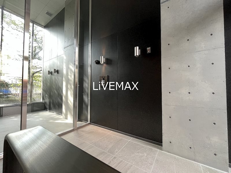 シーズンフラッツ高田馬場リバーサイドサウスの物件外観写真