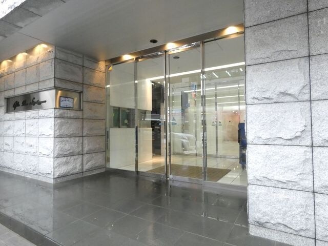 新宿御苑前駅 徒歩3分 7階の物件外観写真