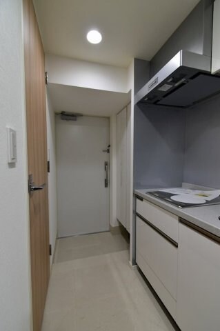 新宿御苑前駅 徒歩4分 12階の物件内観写真