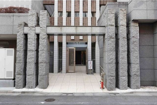 曙橋駅 徒歩3分 6階の物件外観写真