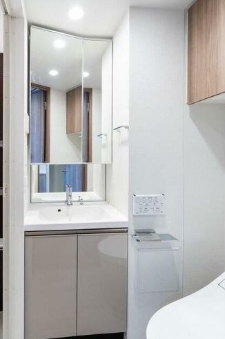 コンフォリア・リヴ板橋の物件内観写真