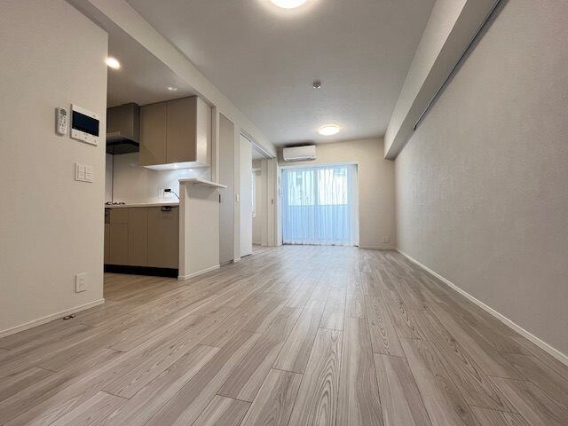 クロスレジデンス六義園の物件内観写真