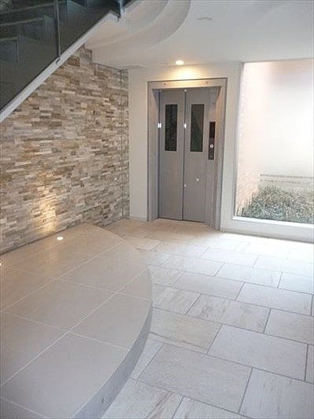 落合駅 徒歩3分 3階の物件外観写真