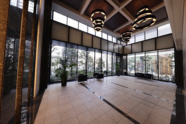 新宿御苑前駅 徒歩8分 10階の物件外観写真