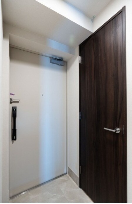 市谷台町坂フロントの物件内観写真