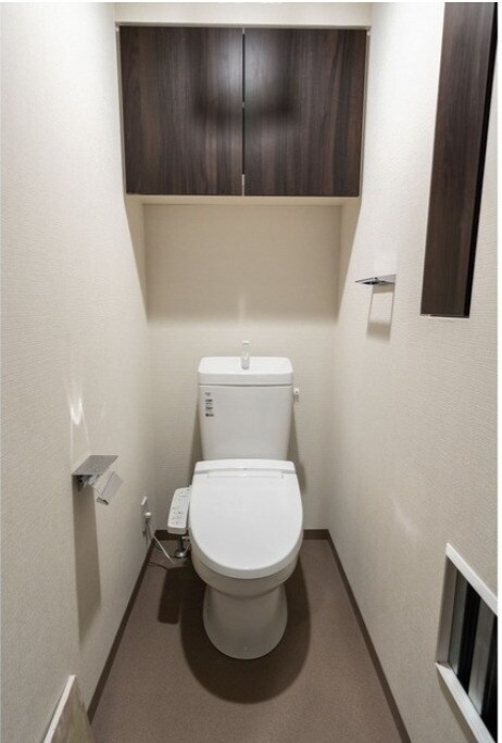 市谷台町坂フロントの物件内観写真