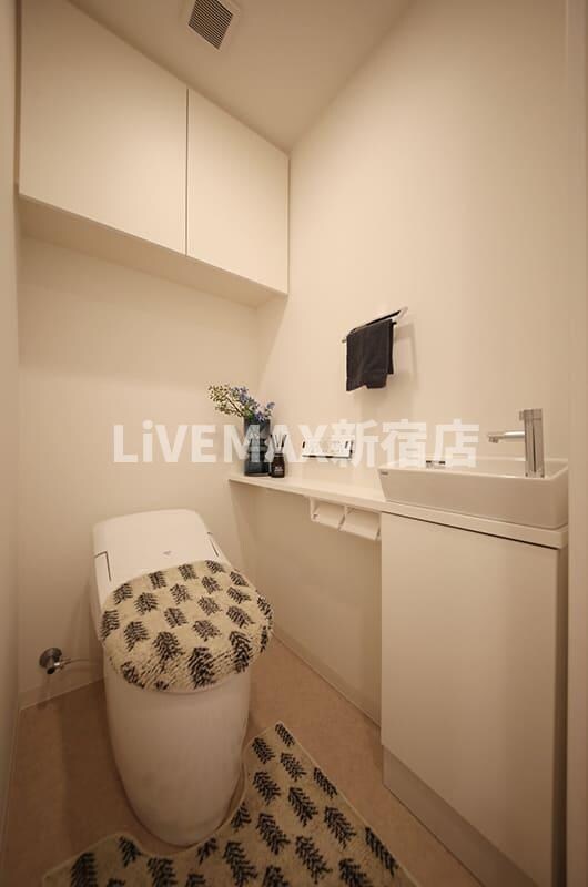 ライトテラス新宿御苑の物件内観写真