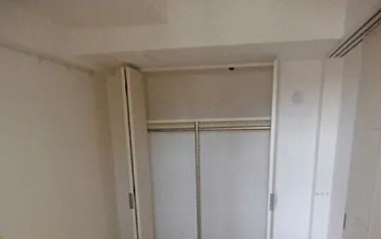 コスモリード新宿余丁町の物件内観写真