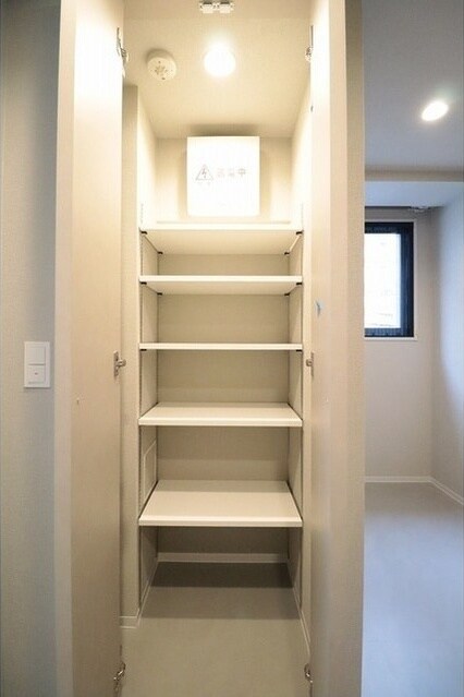 ＡＩＦＬＡＴ若松河田の物件内観写真