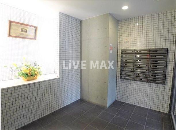 ルノンキュールの物件外観写真