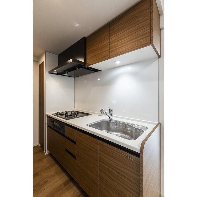 コンフォリア・リヴ根岸二丁目の物件内観写真