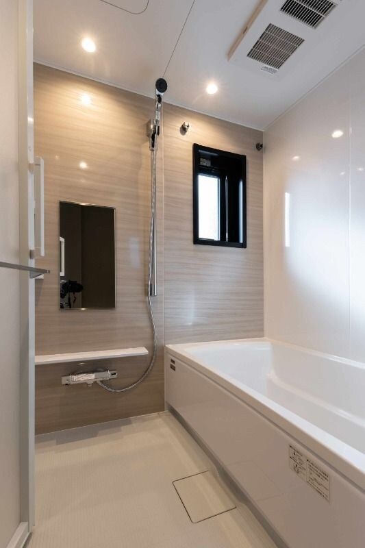 シーズンフラッツ菊川の物件内観写真