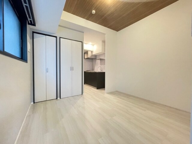 レジディア上野池之端の物件内観写真