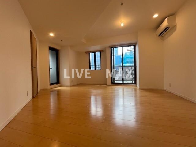 ミレニアムガーデンコートの物件内観写真