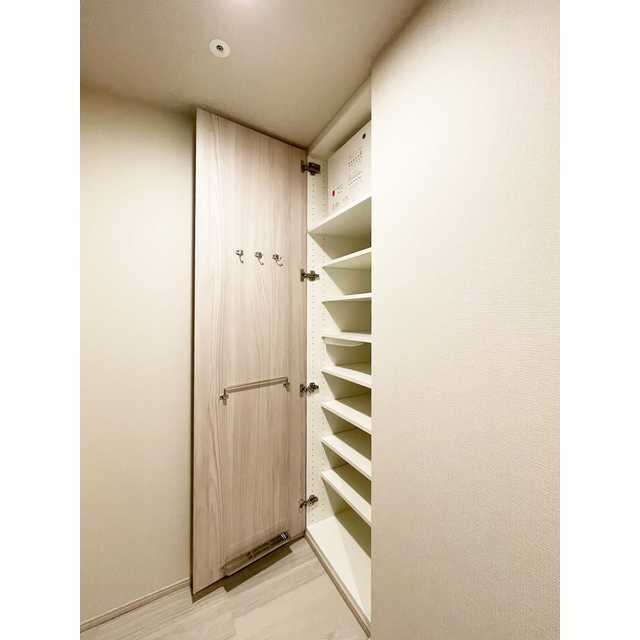 Brillia ist 新御徒町の物件内観写真