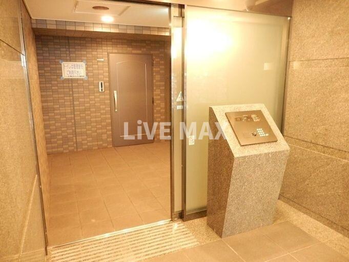 ルーブル大島弐番館の物件外観写真