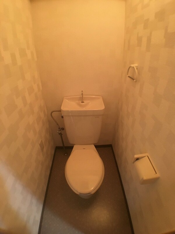 JUN中山手の物件内観写真