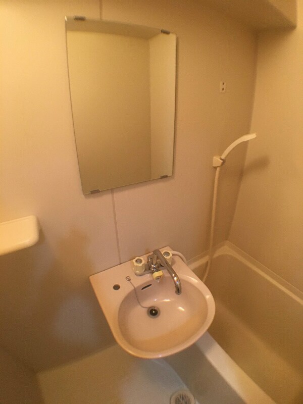 JUN中山手の物件内観写真