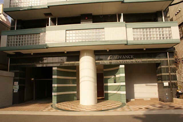 アドバンス神戸湊町の物件外観写真