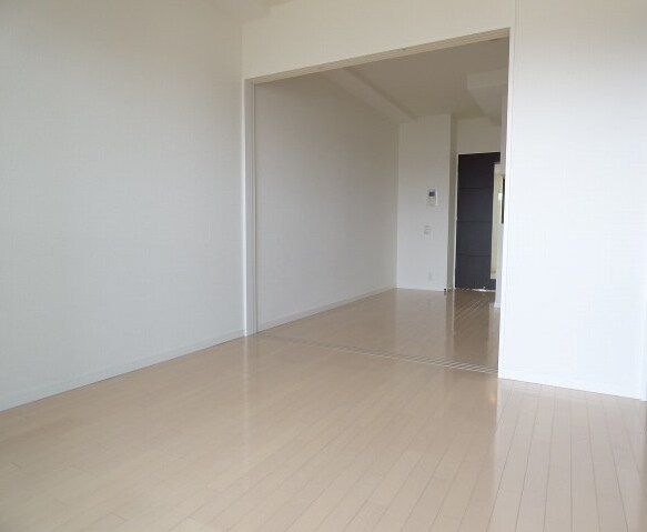 アドバンス神戸湊町の物件内観写真