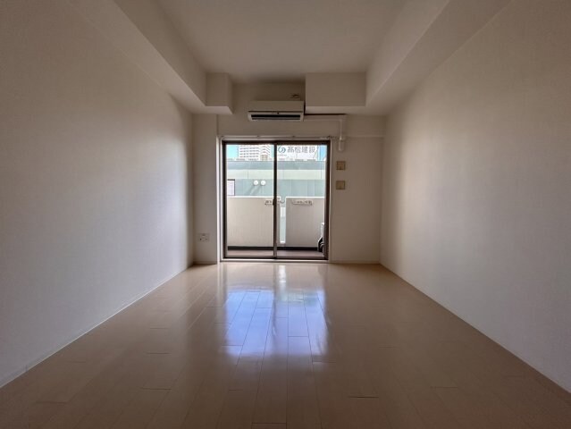 セレニテ神戸元町の物件内観写真