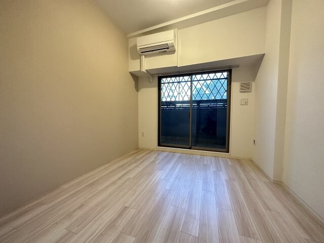 セレニテ神戸ミラクノールの物件内観写真