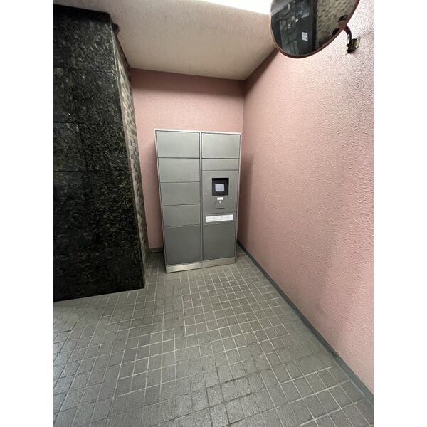 ストークコートの物件内観写真