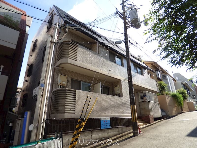 クレセント夙川の物件外観写真