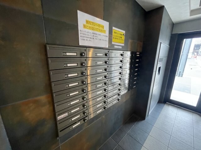 ワールドアイ神戸湊町の物件内観写真