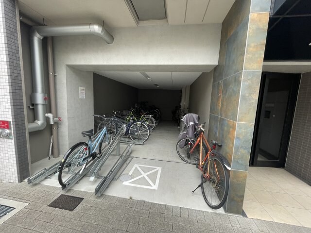 ワールドアイ神戸湊町の物件内観写真