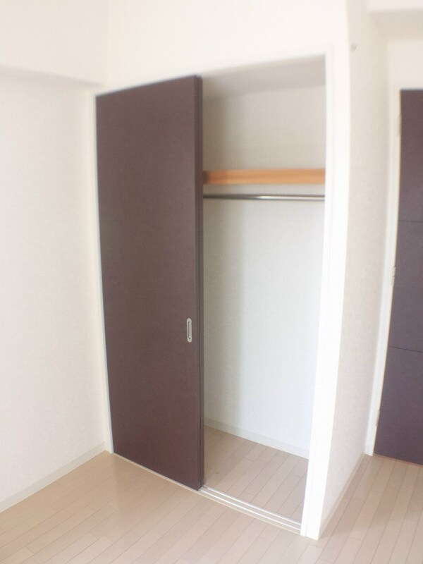 ラナップスクエア湊川公園の物件内観写真