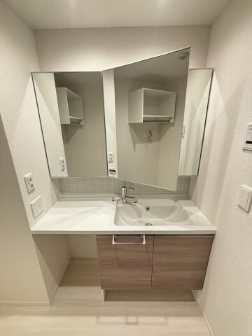 エミネンシア御崎公園の物件内観写真