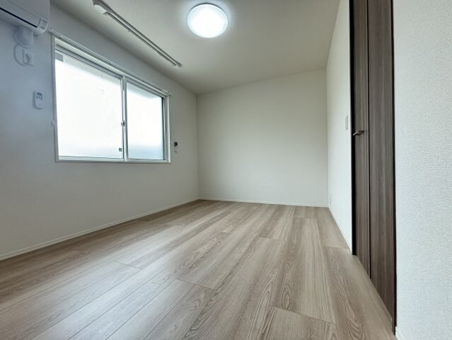 エミネンシア御崎公園の物件内観写真