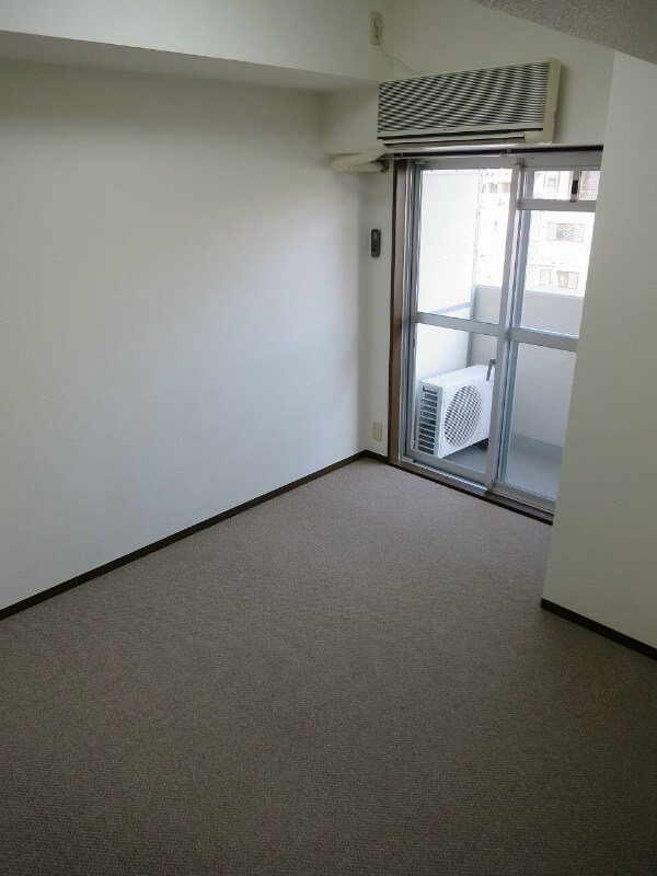 プレザン新神戸の物件内観写真