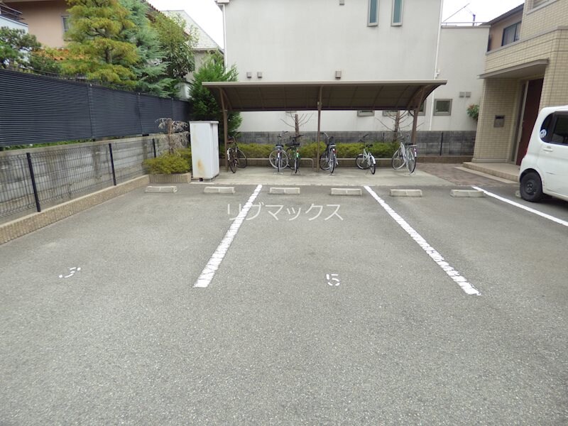 ペルルⅡの物件外観写真