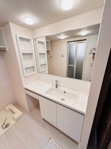 アジョーレレジデンスJR西宮駅前の物件内観写真