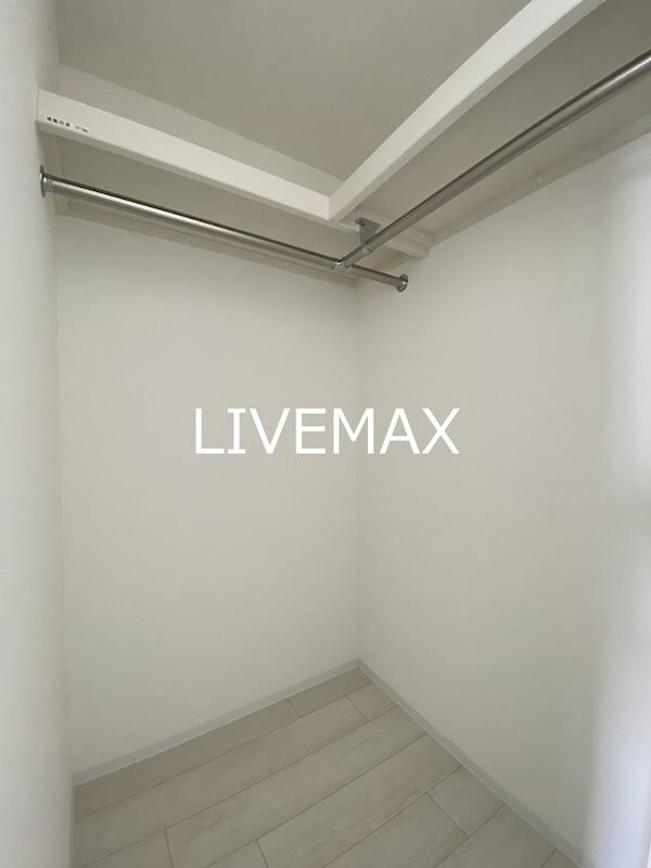 エスプレイス神戸グレースの物件内観写真