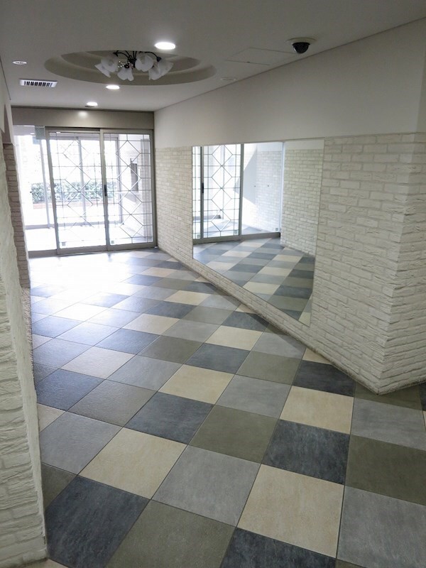 インベスト神戸エアフロントの物件外観写真