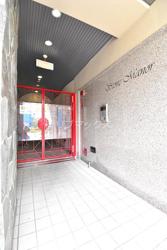 ストーンマナーの物件外観写真