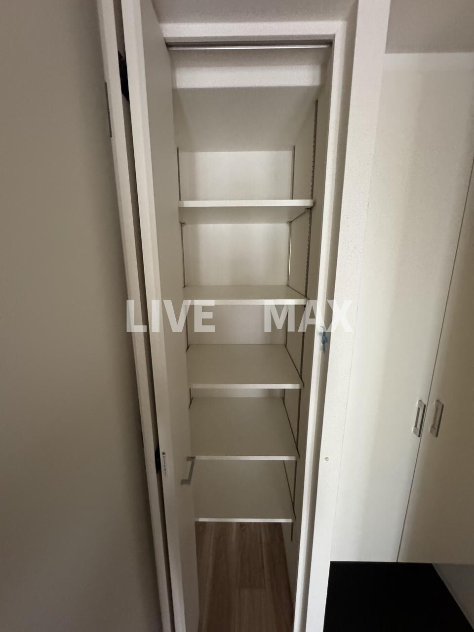 セレニテ神戸元町クレアの物件内観写真